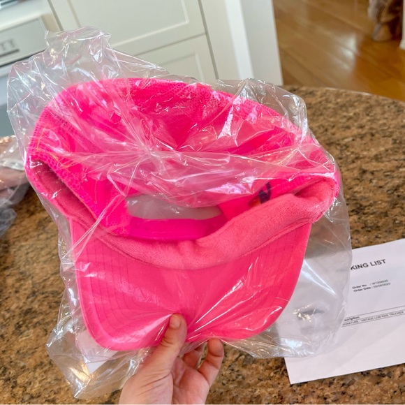 NWT Aviator Nation Trucker Hat Venice Logo Neon Pink — New in packaging. - Picture 8 of 16